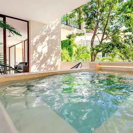 204 Hidden Gem Apartment In The Heart Of Tulum W/ Huge Private Terrace And Pool For 6 Pax